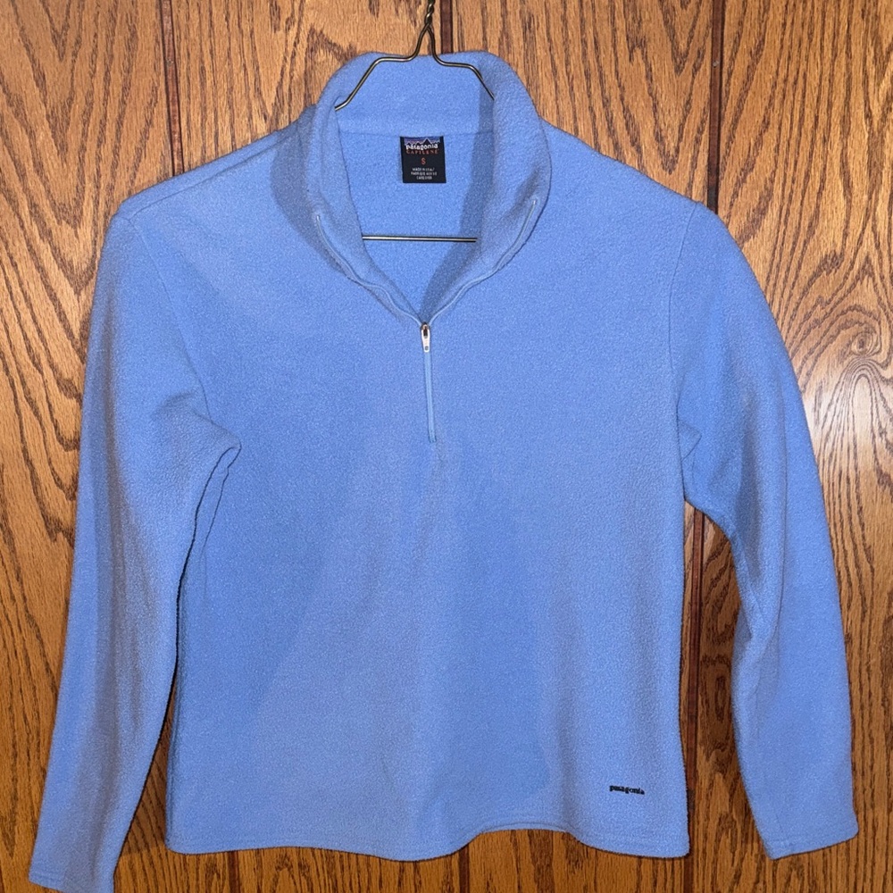 Patagonia Women’s  Light Blue Zip-Up Fleece Sweater